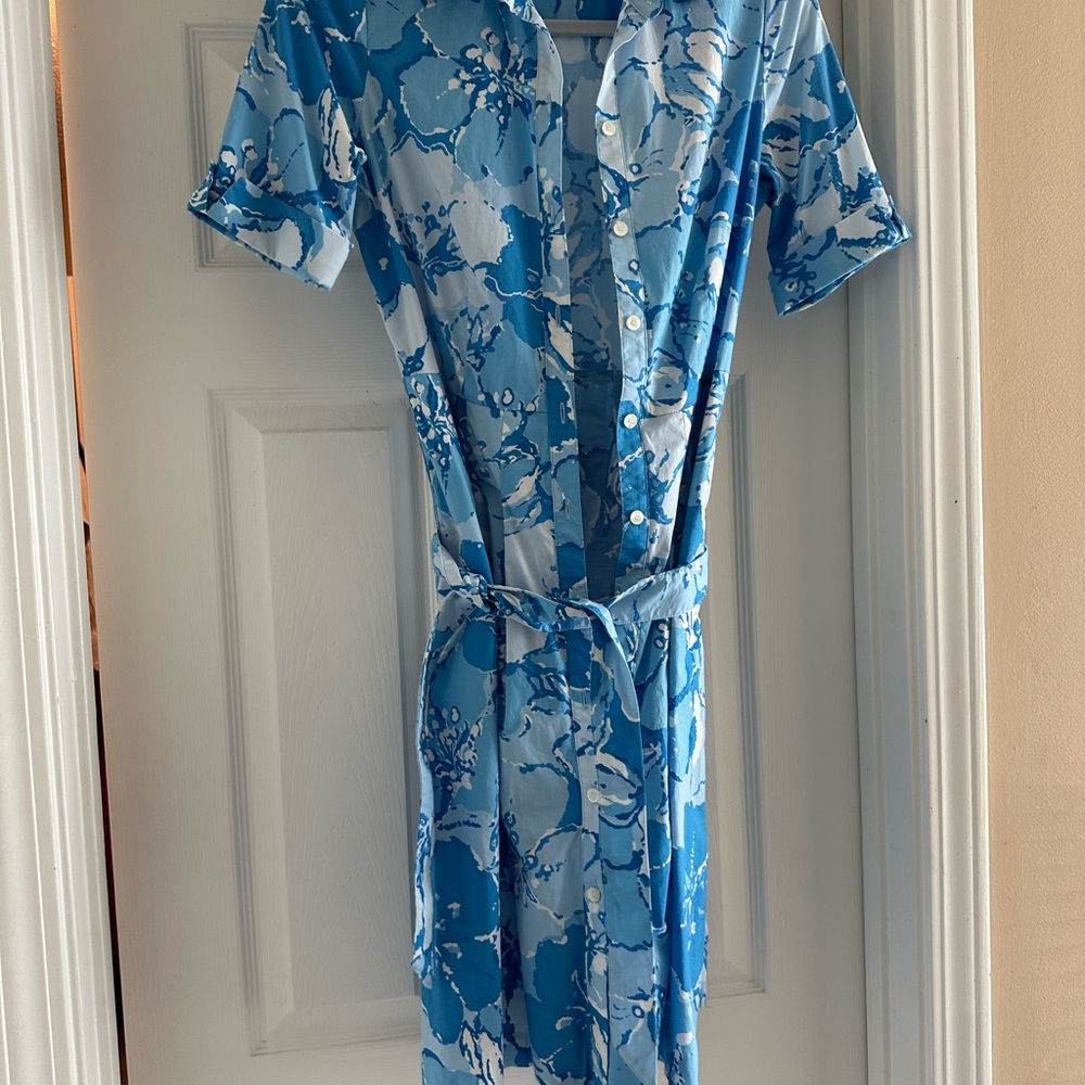 Elegant Blue Floral Midi Dress